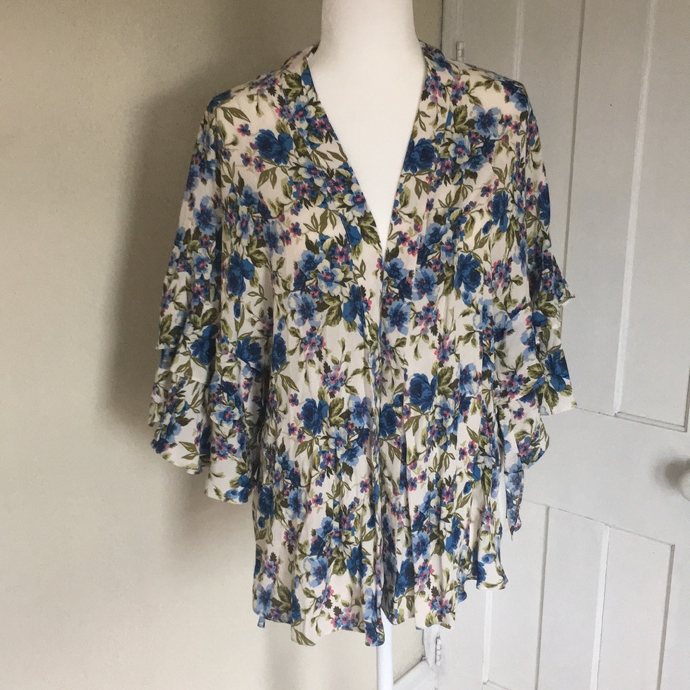 Zara Floral Ruffle Tie Blouse/Kimono - Size XS